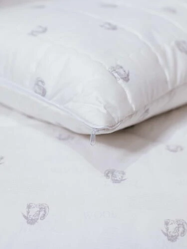 Merino wool Подушка 70х70