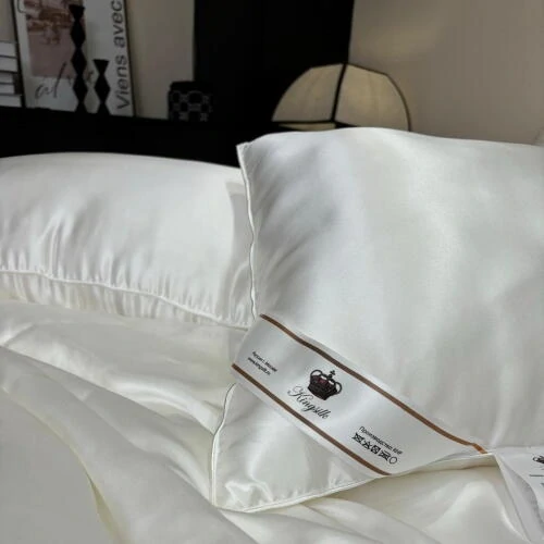 Подушка Kingsilk Luxury 50*70 1,3 кг гладкий шелк
