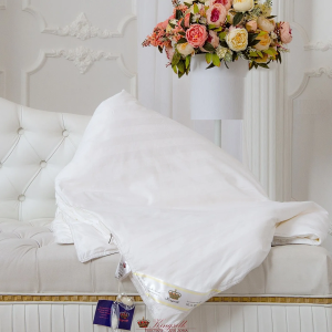 Всесезонное одеяло Kingsilk Elisabette K-150-1 классик 150*210 1 кг